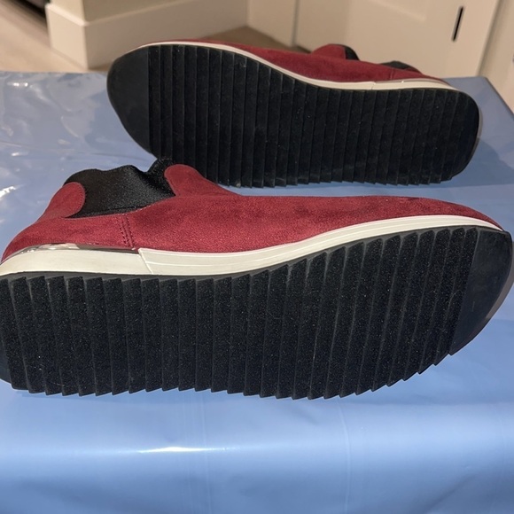 NWOT Kenneth Cole Reaction Cameron Chelsea Jogger Sneakers, 8.5 - Picture 6 of 7